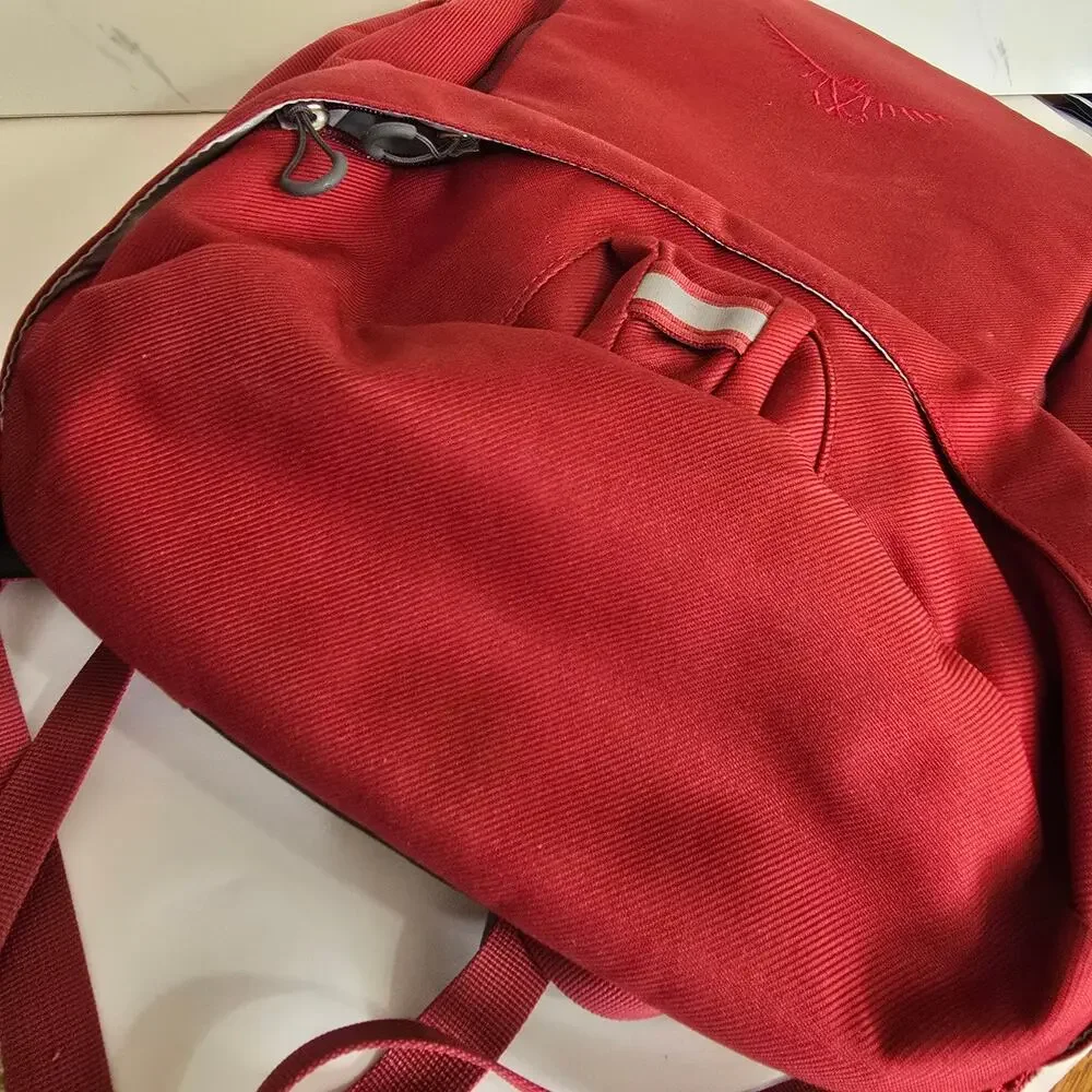Osprey Cyber Laptop Backpack Red Commuter Daypack Padded Sleeve Pockets EUC